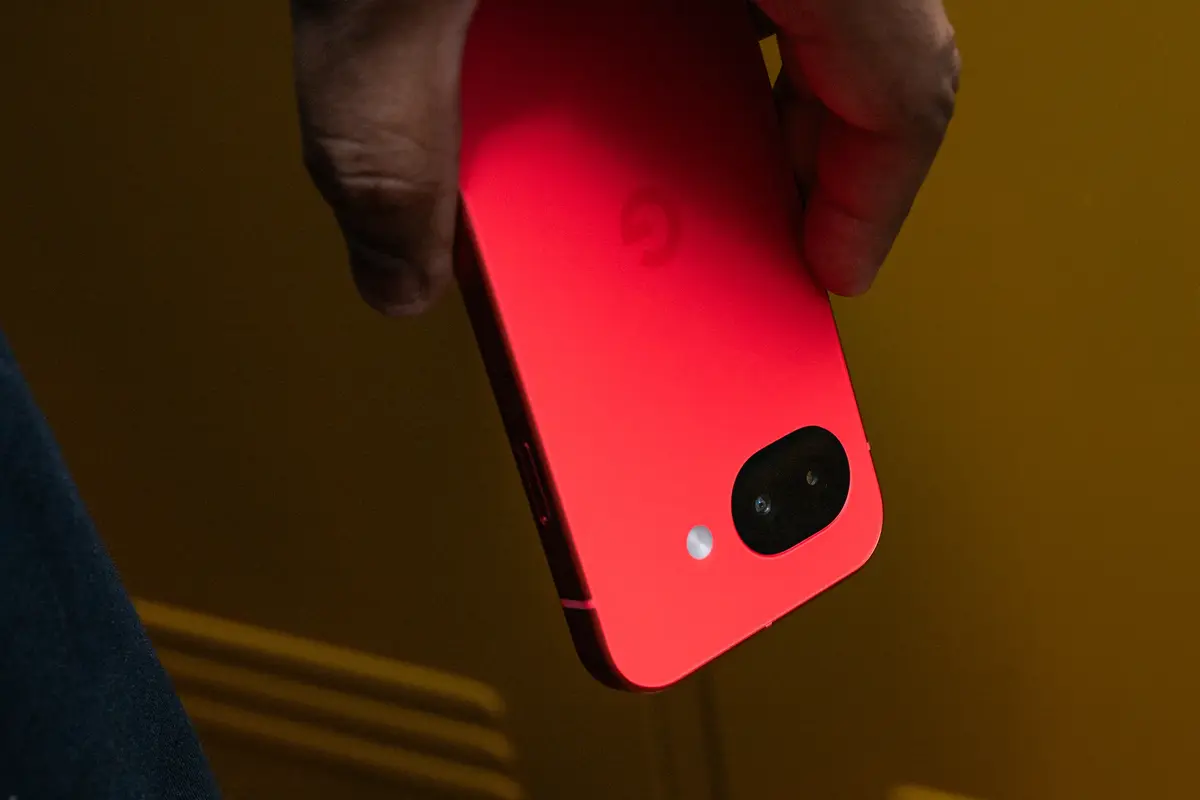 Google Pixel 10a (1) Google Pixel 10a (1)